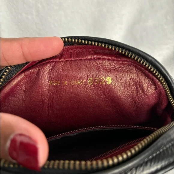 Vintage Chanel Crossbody Bag - Picture 2 of 7